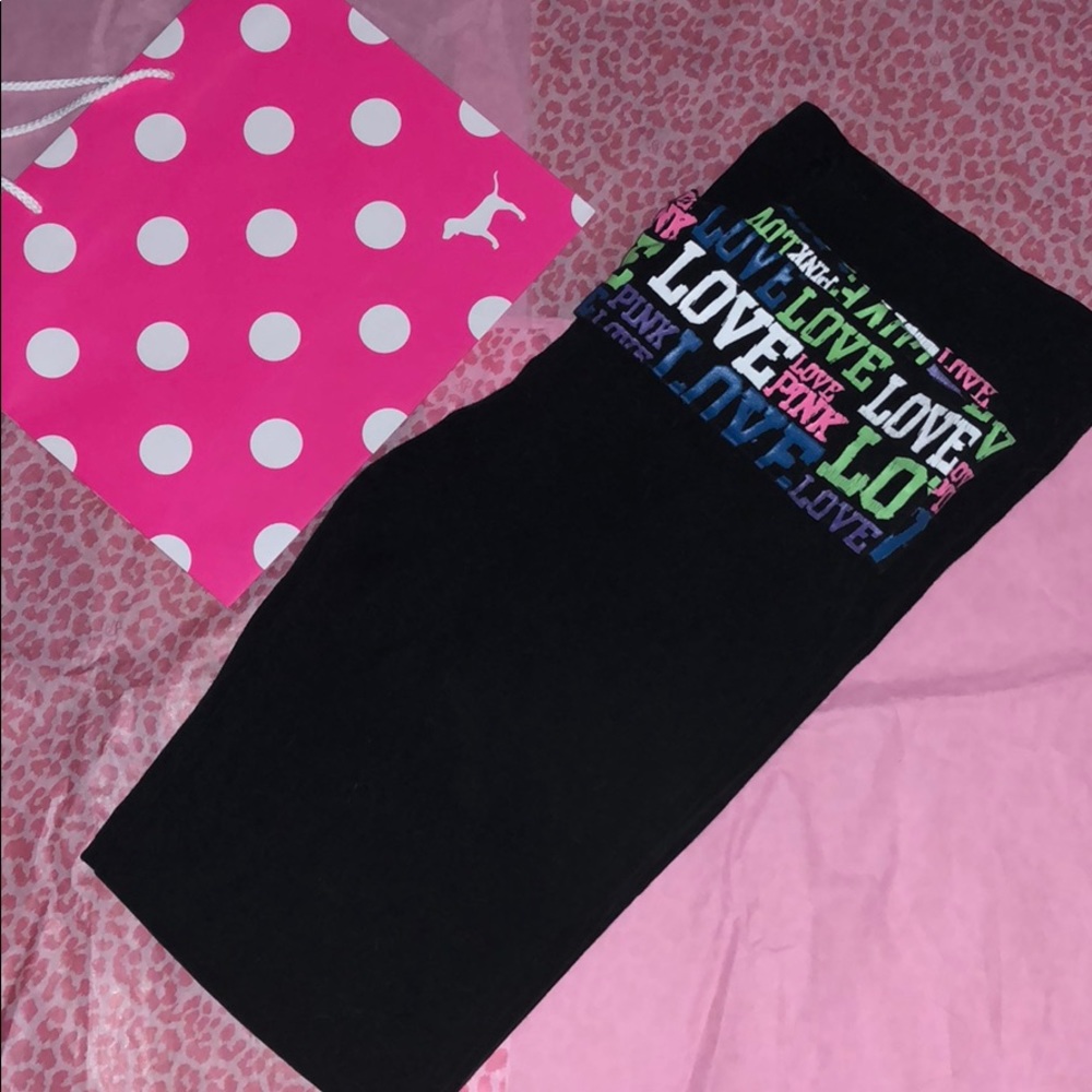 Va pink yoga pants